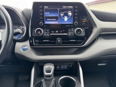 2022 Toyota Highlander Hybrid XLE AWD