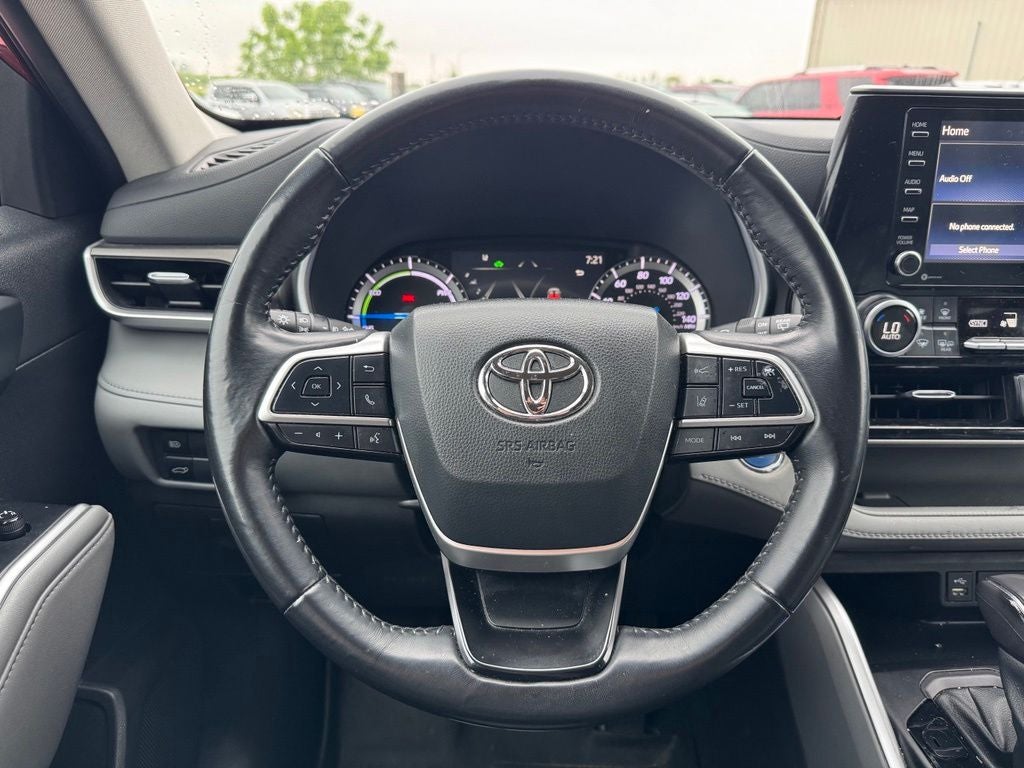 2022 Toyota Highlander Hybrid XLE AWD