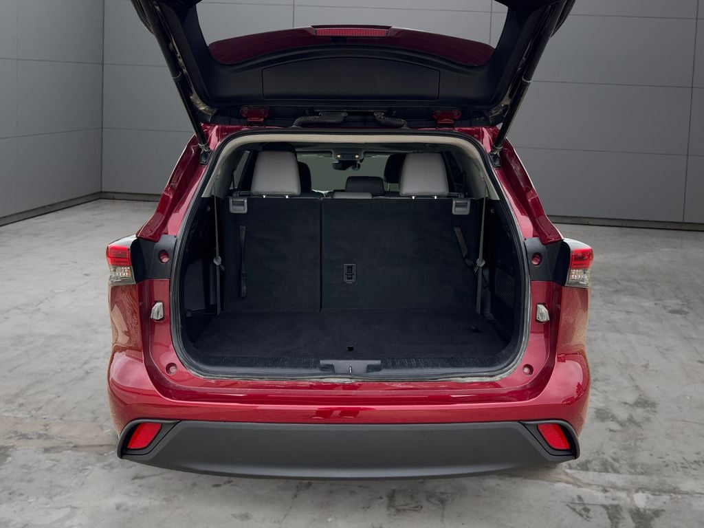 2021 Toyota Highlander Hybrid XLE AWD