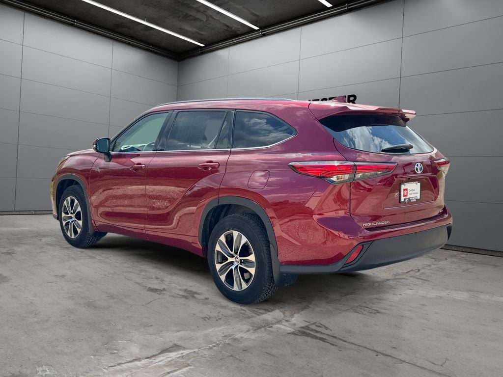 2021 Toyota Highlander Hybrid XLE AWD