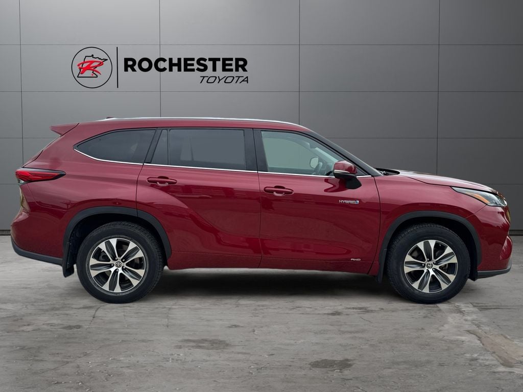 2021 Toyota Highlander Hybrid XLE AWD