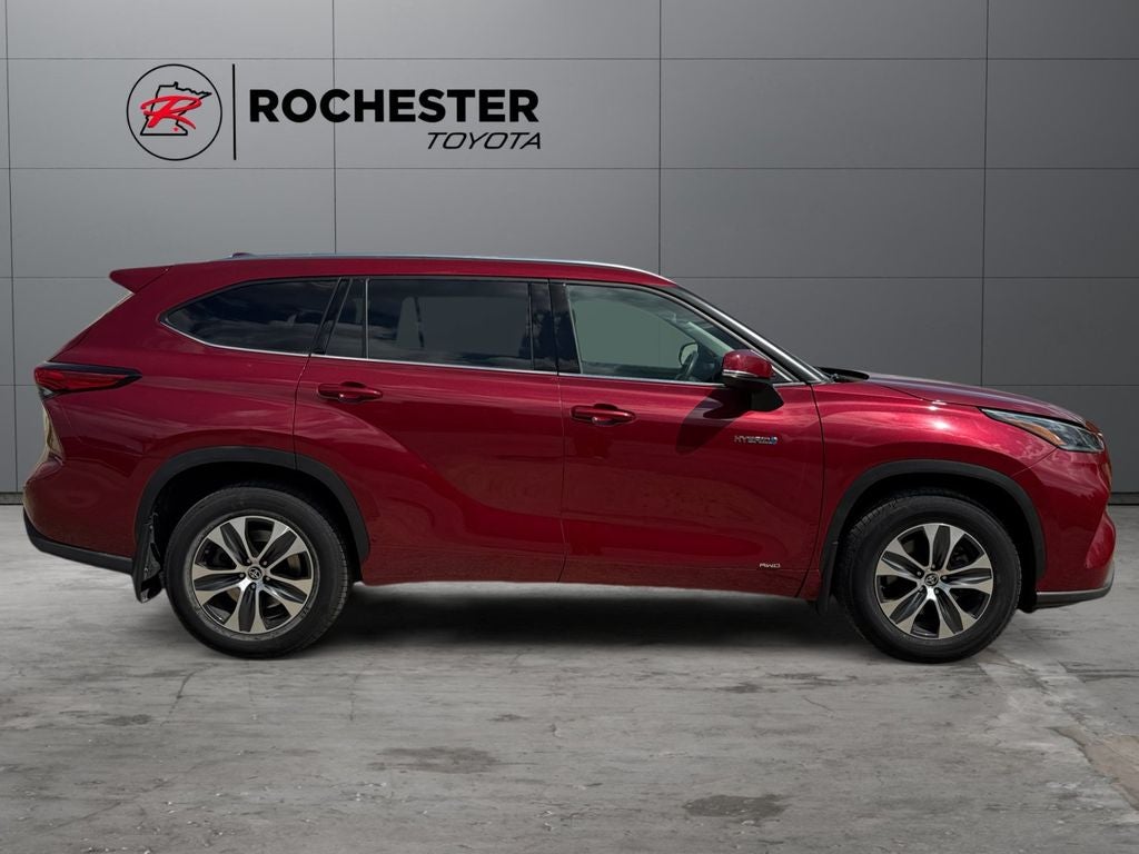 2021 Toyota Highlander Hybrid XLE AWD