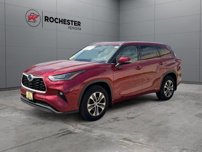 2021 Toyota Highlander Hybrid XLE AWD