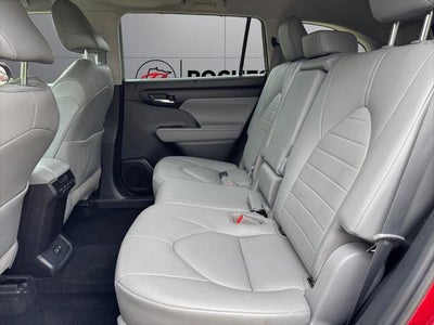 2021 Toyota Highlander Hybrid XLE AWD