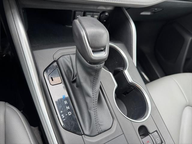 2021 Toyota Highlander Hybrid XLE AWD