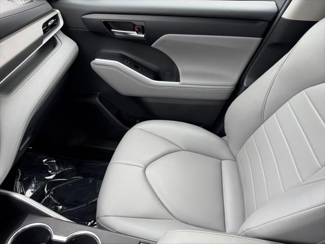 2021 Toyota Highlander Hybrid XLE AWD