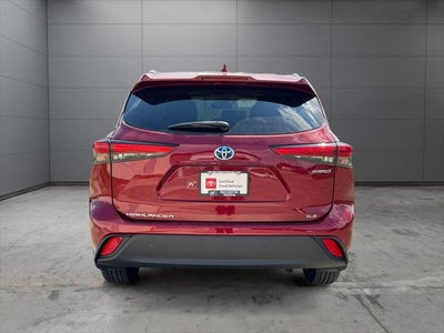 2021 Toyota Highlander Hybrid XLE AWD