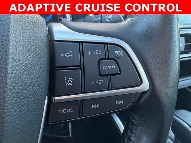 2022 Toyota Highlander Hybrid XLE AWD