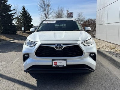 2022 Toyota Highlander XLE AWD