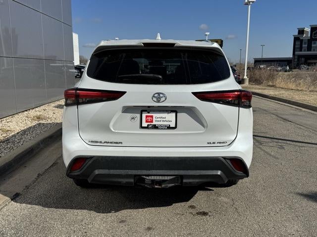 2022 Toyota Highlander XLE AWD
