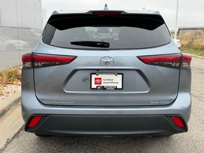 2022 Toyota Highlander XLE AWD