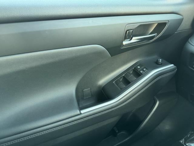 2022 Toyota Highlander XLE AWD