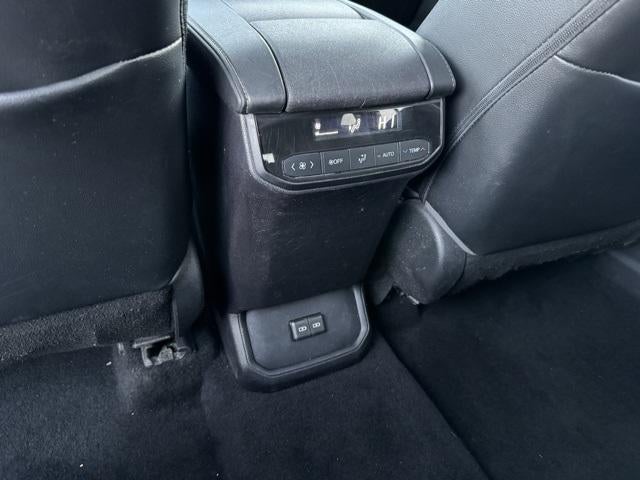 2022 Toyota Highlander XLE AWD