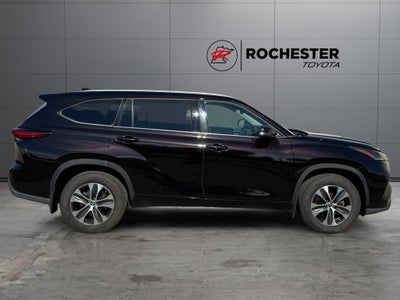 2021 Toyota Highlander XLE AWD