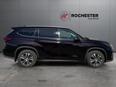 2021 Toyota Highlander XLE AWD