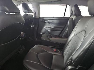 2021 Toyota Highlander XLE AWD
