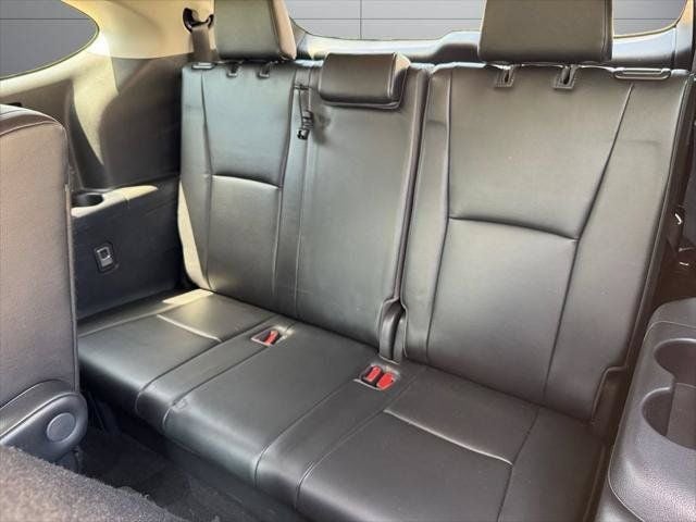 2022 Toyota Highlander XLE AWD