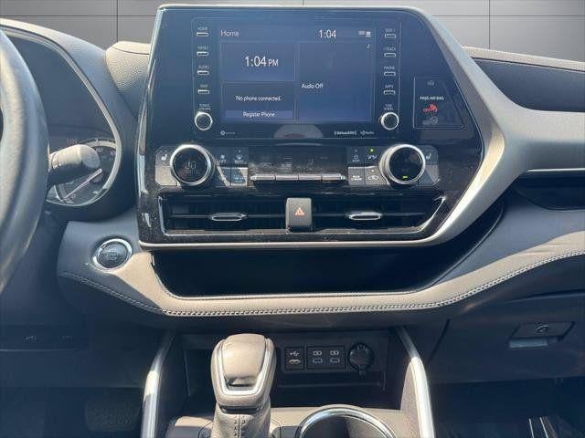 2022 Toyota Highlander XLE AWD