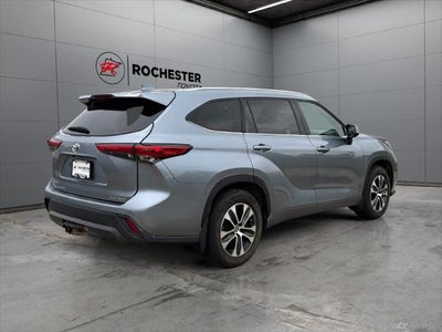 2021 Toyota Highlander XLE AWD