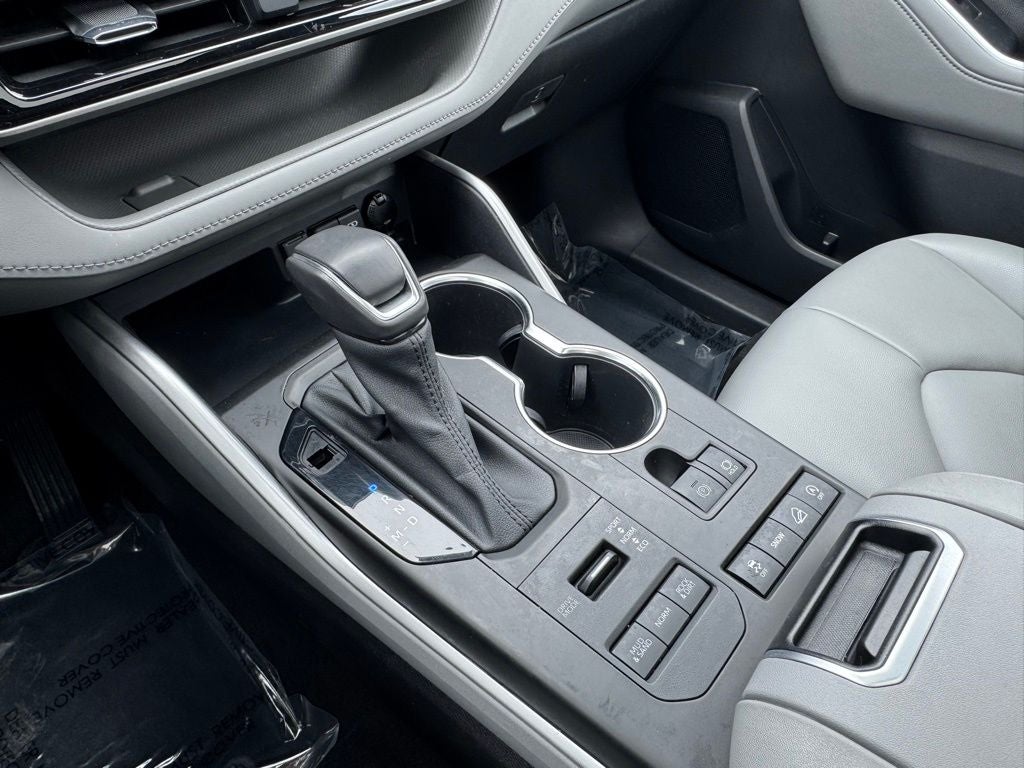 2021 Toyota Highlander XLE AWD