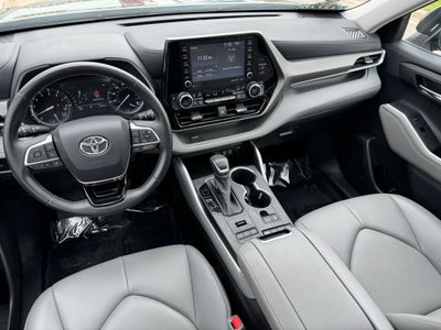 2021 Toyota Highlander XLE AWD