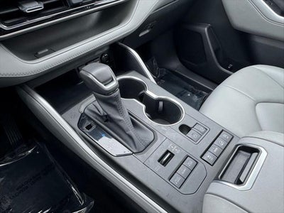 2021 Toyota Highlander XLE AWD