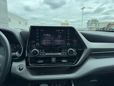 2021 Toyota Highlander XLE AWD