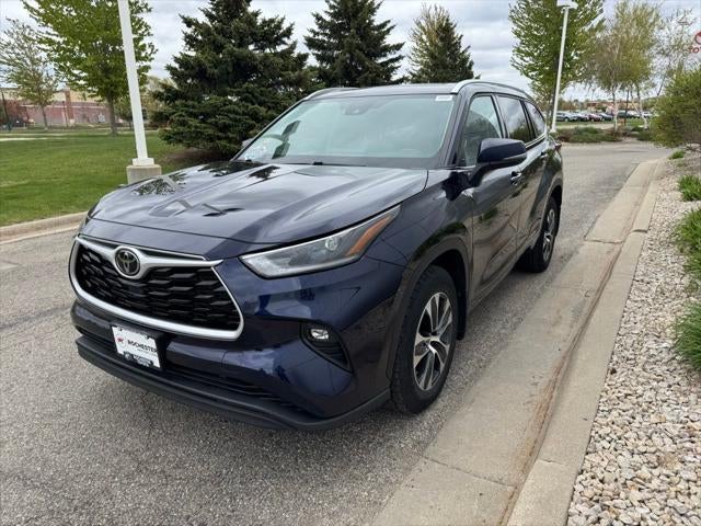2021 Toyota Highlander XLE AWD