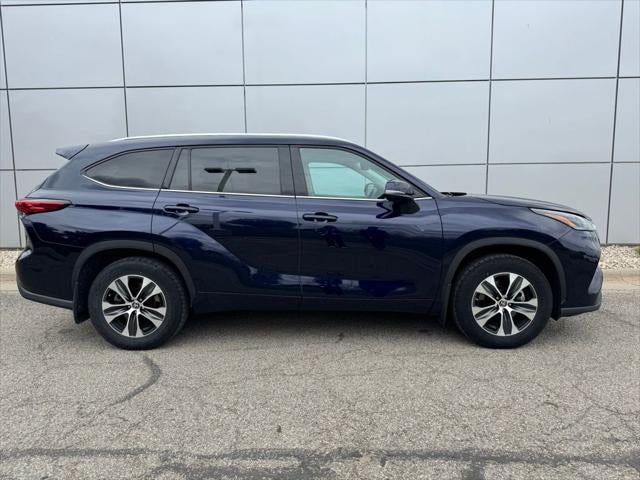2021 Toyota Highlander XLE AWD