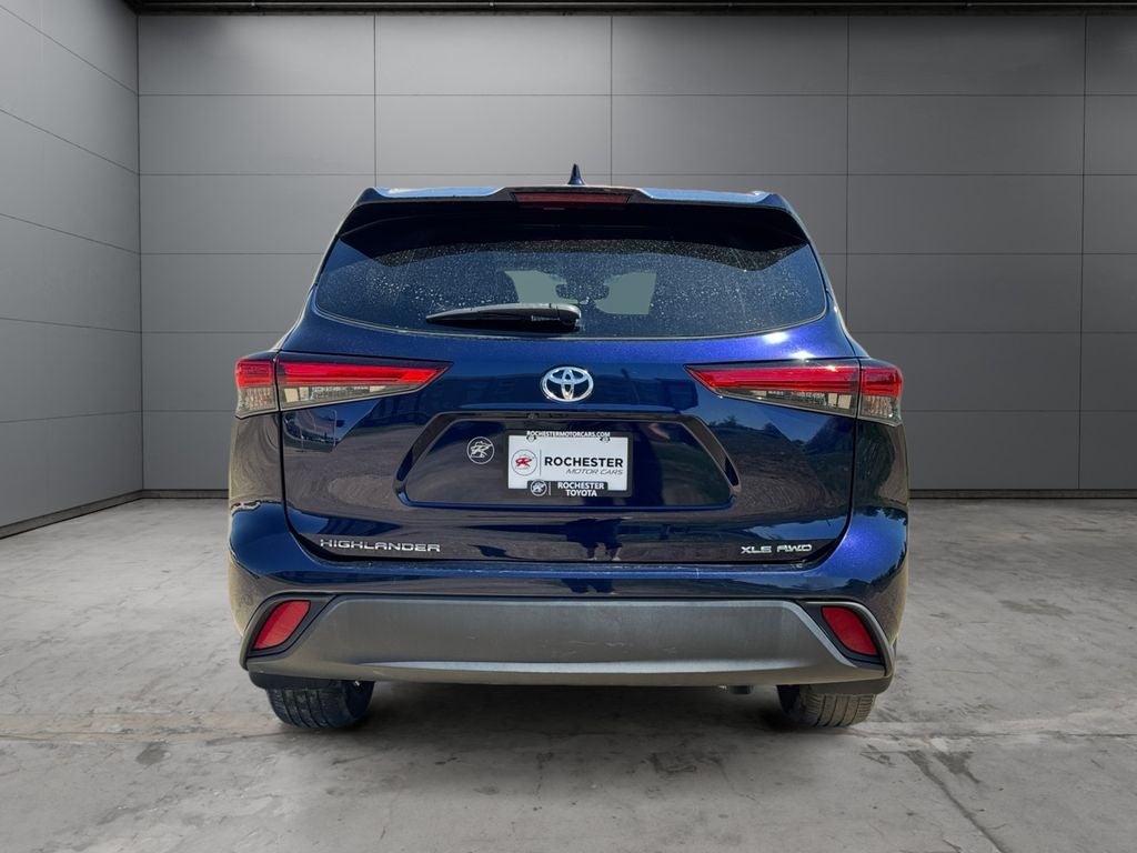 2022 Toyota Highlander XLE AWD