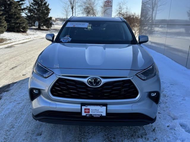 2022 Toyota Highlander XLE AWD