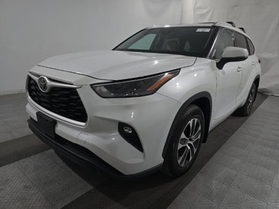 2022 Toyota Highlander XLE AWD