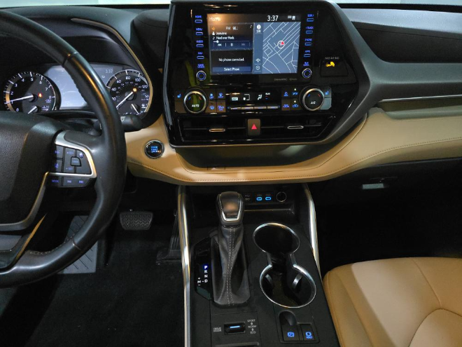 2022 Toyota Highlander XLE AWD