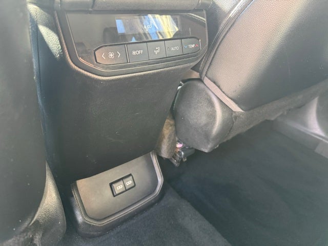 2022 Toyota Highlander XLE AWD