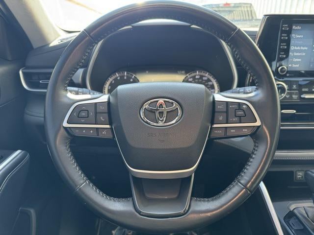 2022 Toyota Highlander XLE AWD
