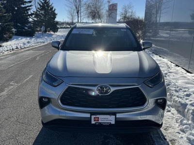 2022 Toyota Highlander XLE AWD