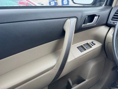2010 Toyota Highlander SE AWD
