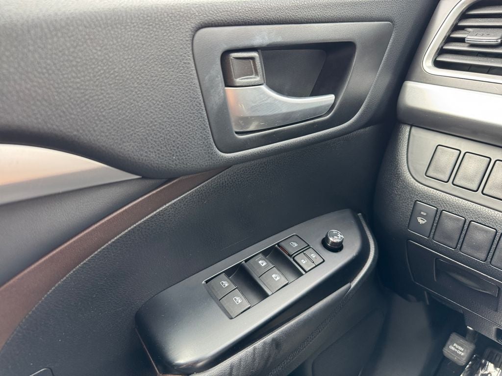 2015 Toyota Highlander XLE V6 AWD