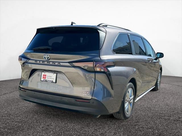 2023 Toyota Sienna XLE 7 Passenger