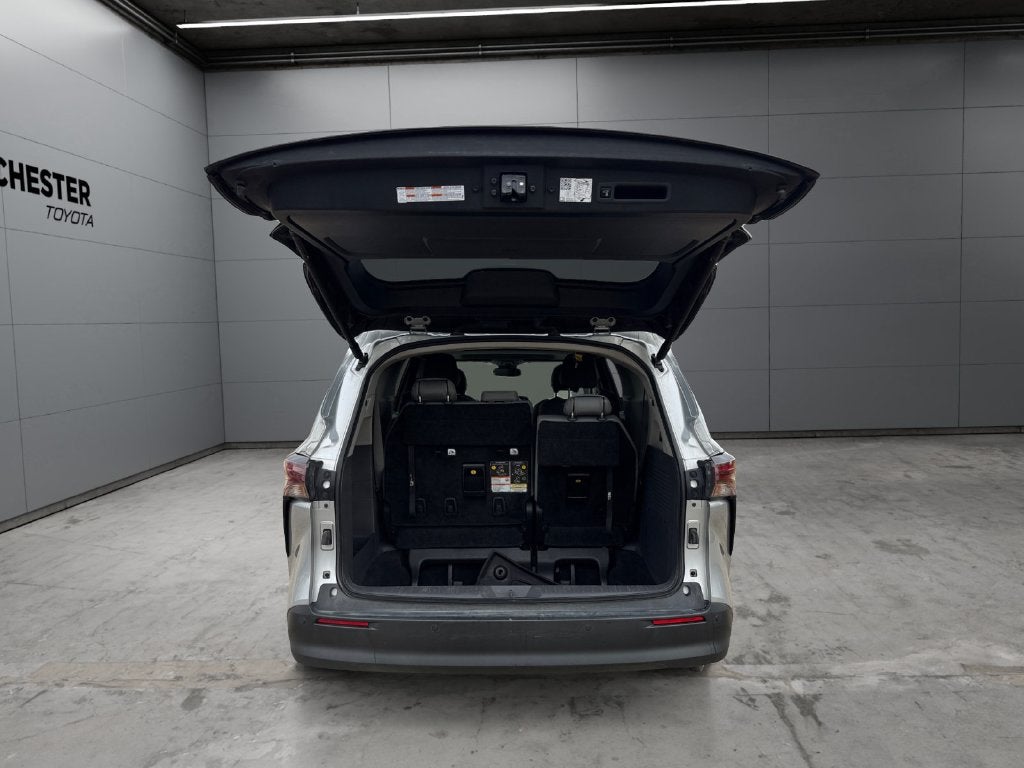 2024 Toyota Sienna XLE 7 Passenger
