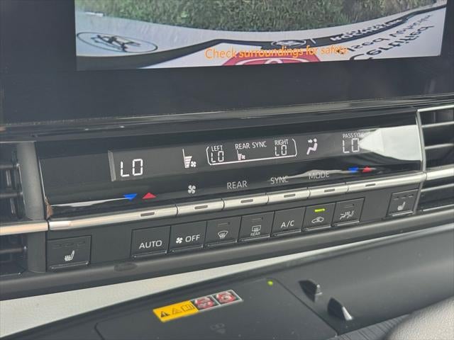 2025 Toyota Sienna XLE 7 Passenger