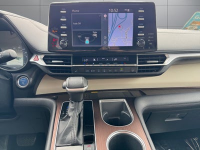 2022 Toyota Sienna XLE 7 Passenger