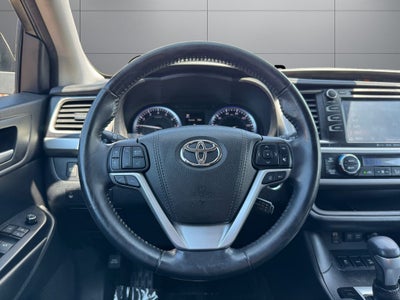 2017 Toyota Highlander SE AWD