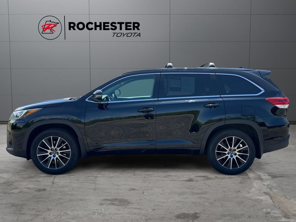 2017 Toyota Highlander SE AWD