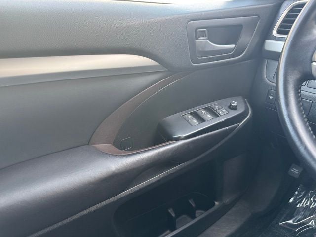 2017 Toyota Highlander XLE AWD