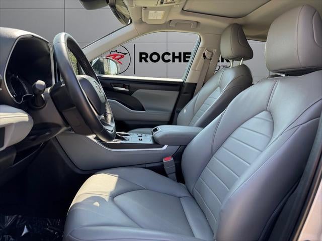 2023 Toyota Highlander Hybrid XLE AWD
