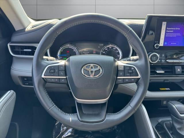 2023 Toyota Highlander Hybrid XLE AWD