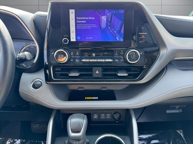 2023 Toyota Highlander Hybrid XLE AWD