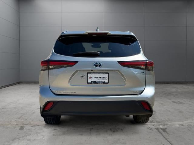 2023 Toyota Highlander Hybrid XLE AWD