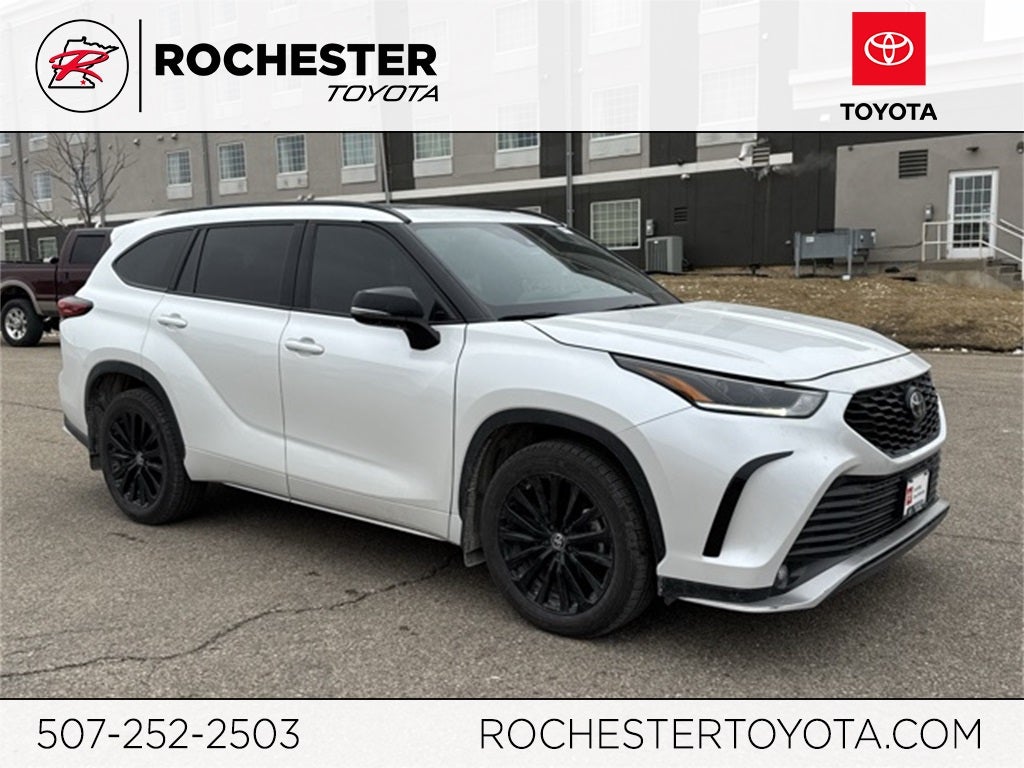 2024 Toyota Highlander Hybrid XLE AWD